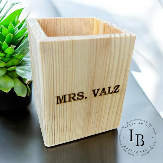 Personalized Teacher's Pencil Cup - The Perfect Gift to Celebrate Educators!
